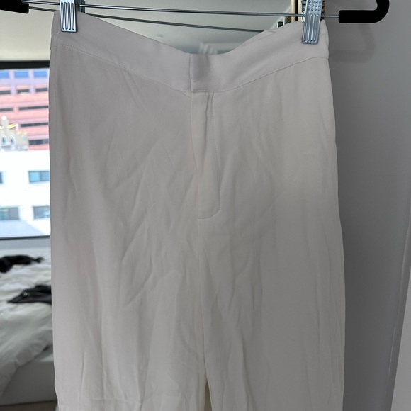 Jen’s Pirate Booty White Wedding Pant - Picture 10 of 11